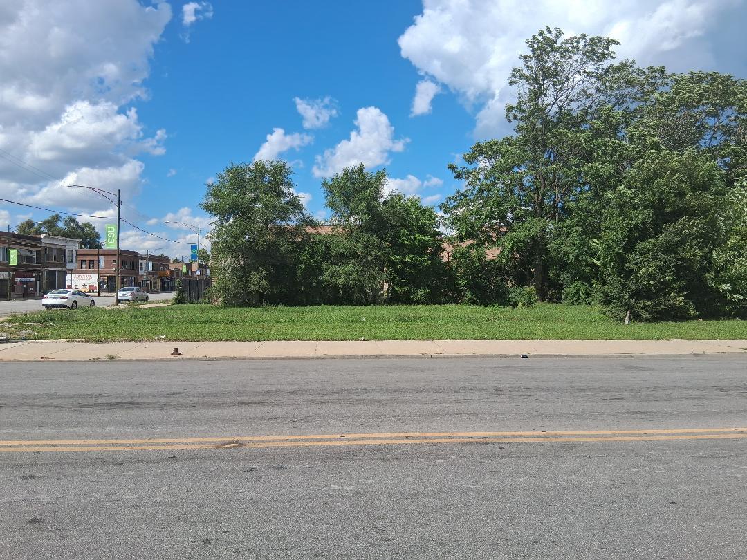 9259 S Cottage Grove Ave., Chicago, IL 60619