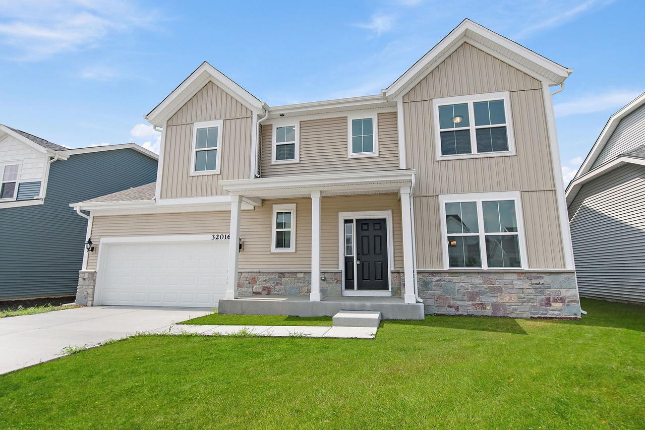 32016 Savannah Dr., Lakemoor, IL 60051