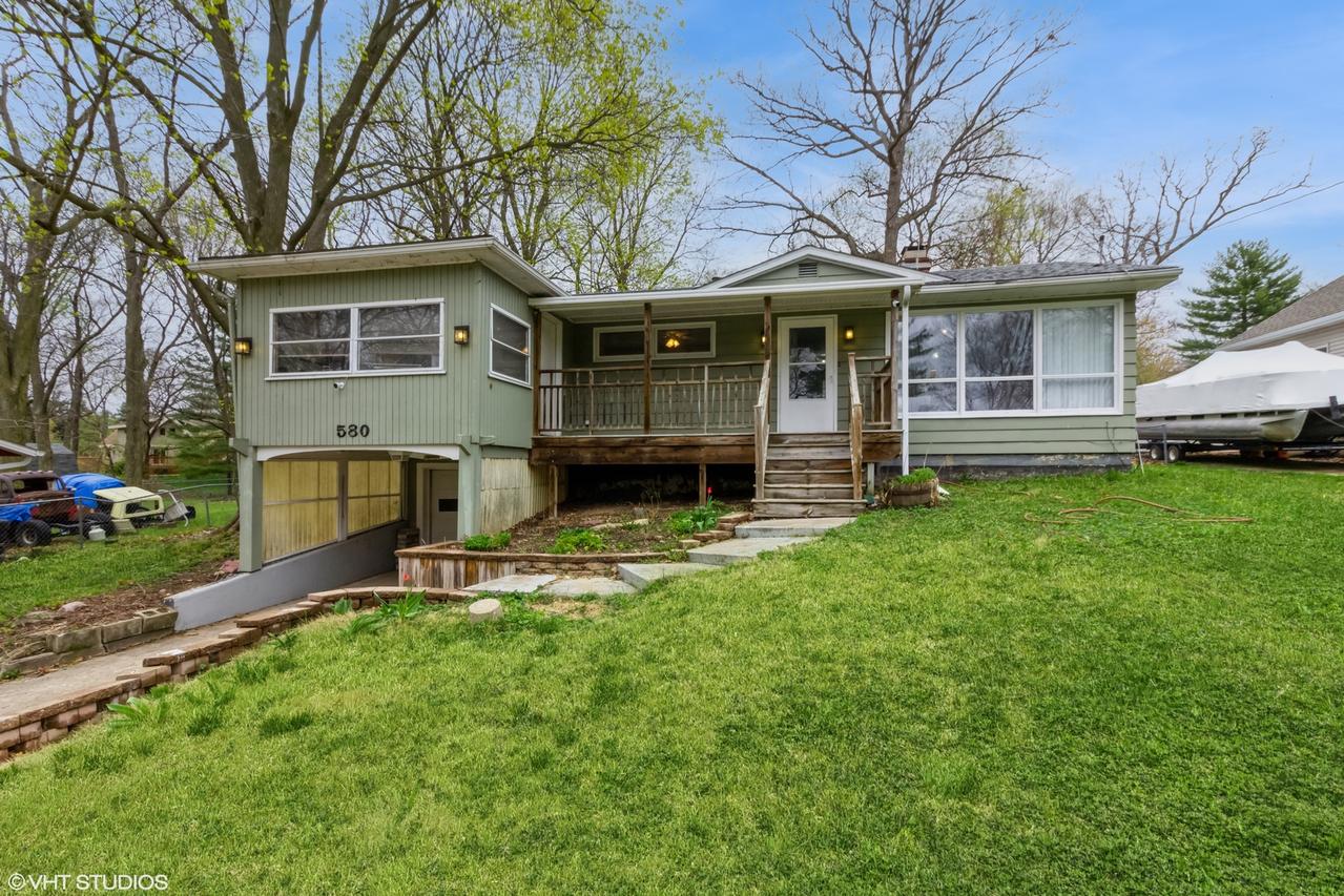 580 Holiday Dr., Somonauk, IL 60552