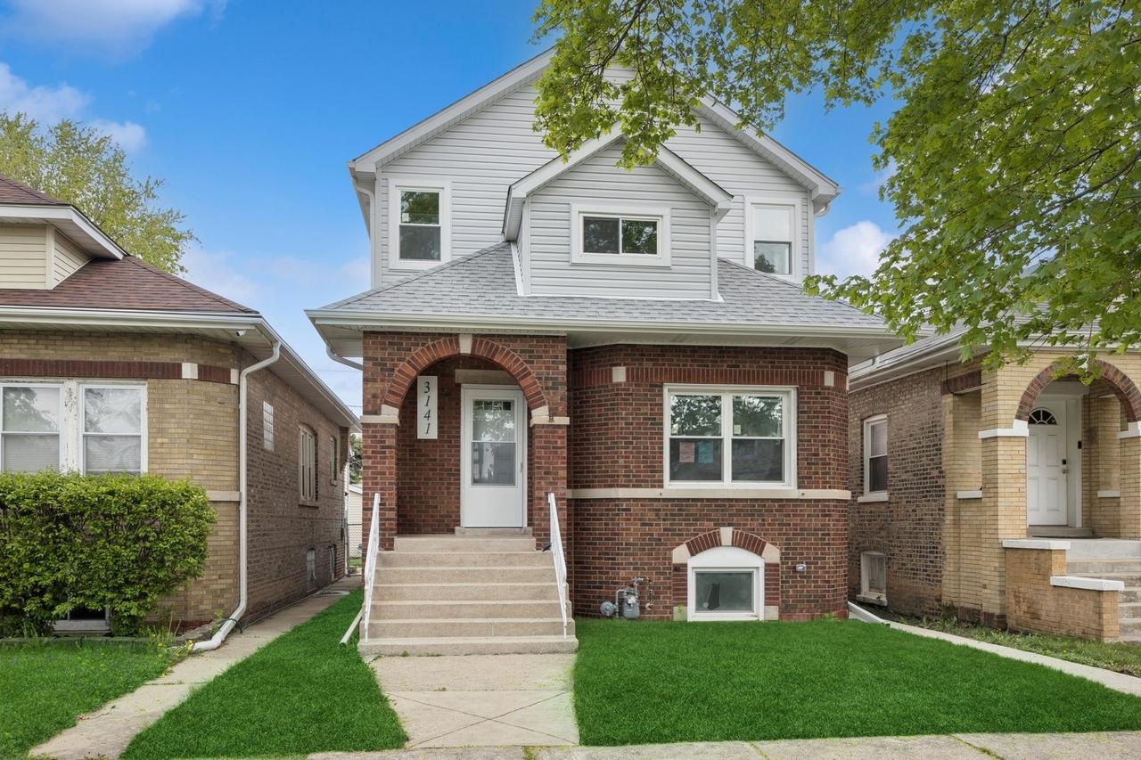 3141 Harvey Ave., Berwyn, IL 60402