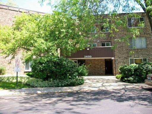 2600 Brookwood Way Dr. #214, Rolling Meadows, IL 60008