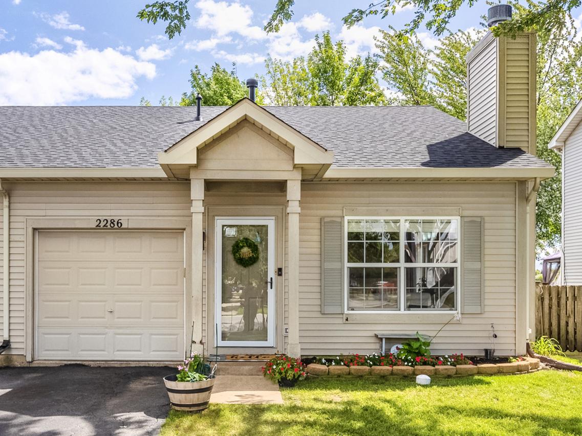 2286 Margaret Dr., Montgomery, IL 60538