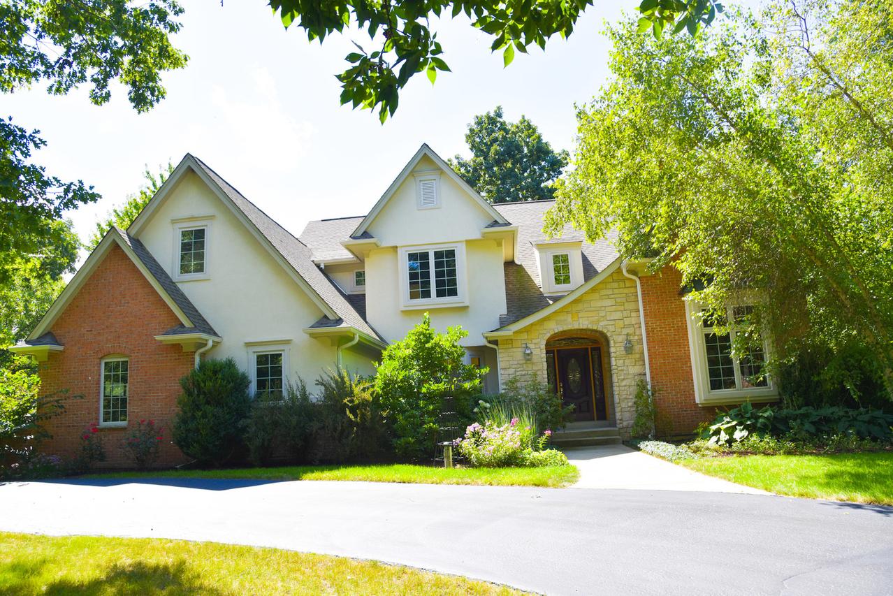 40354 N Belle Foret Dr., Wadsworth, IL 60083