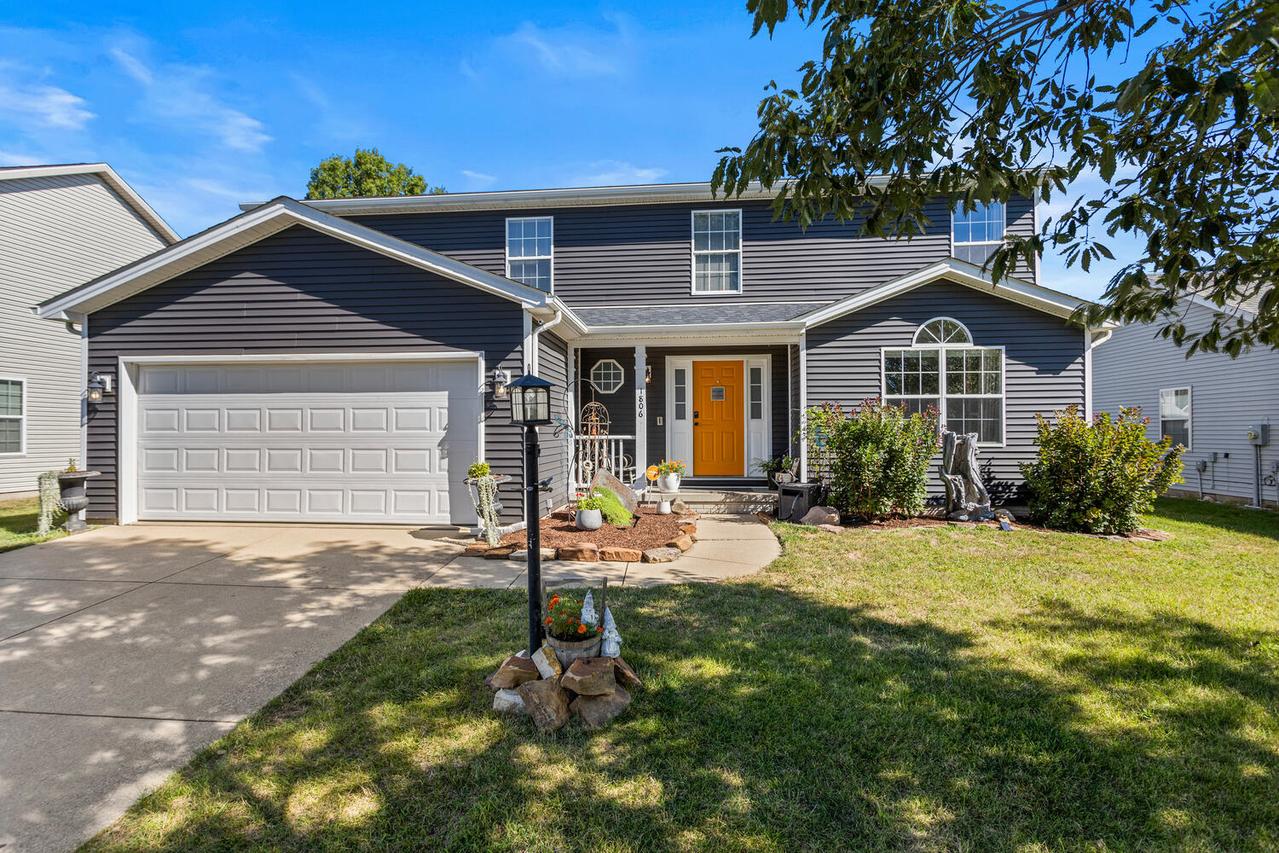 1806 Trails Dr., Urbana, IL 61802