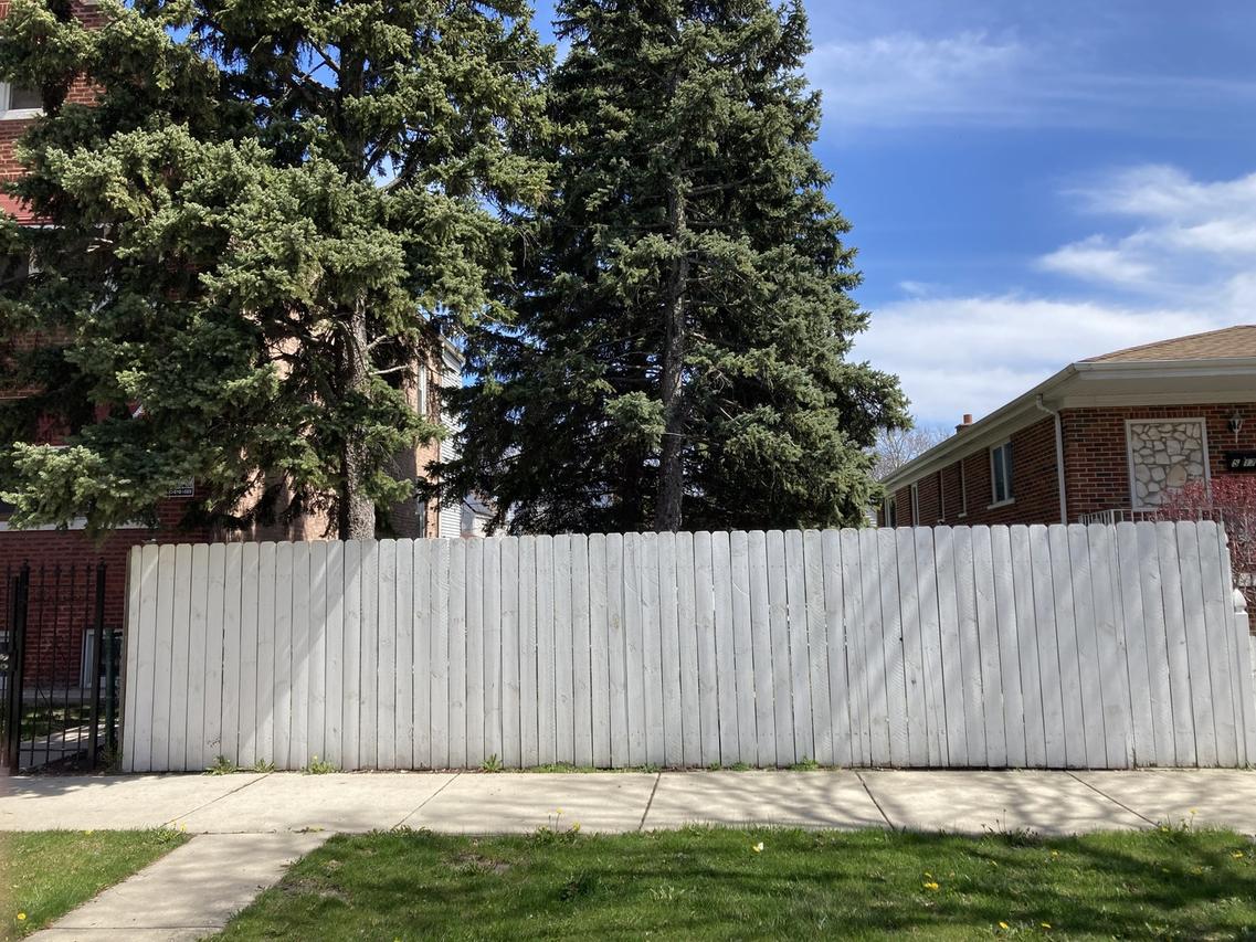 5015 S Fairfield Ave., Chicago, IL 60632