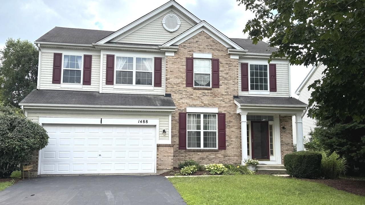 1488 Schoenherr Ave., Bolingbrook, IL 60490