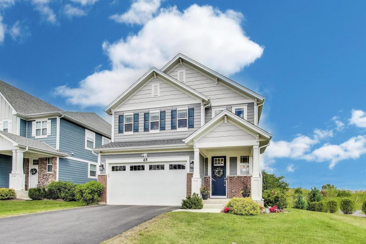 65 Commons Cir., Hawthorn Woods, IL 60047