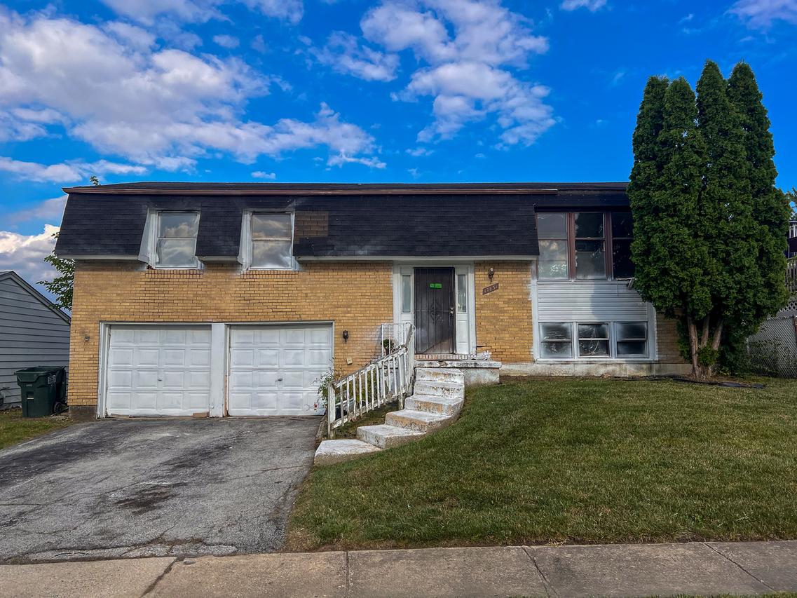 17831 Arlington Dr., Country Club Hills, IL 60478