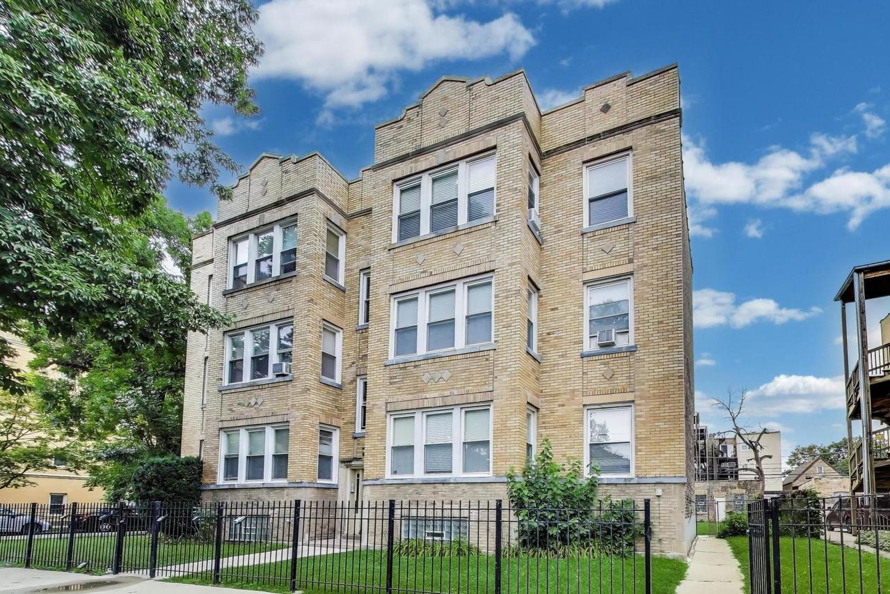 4457 N Central Park Ave. #1, Chicago, IL 60625