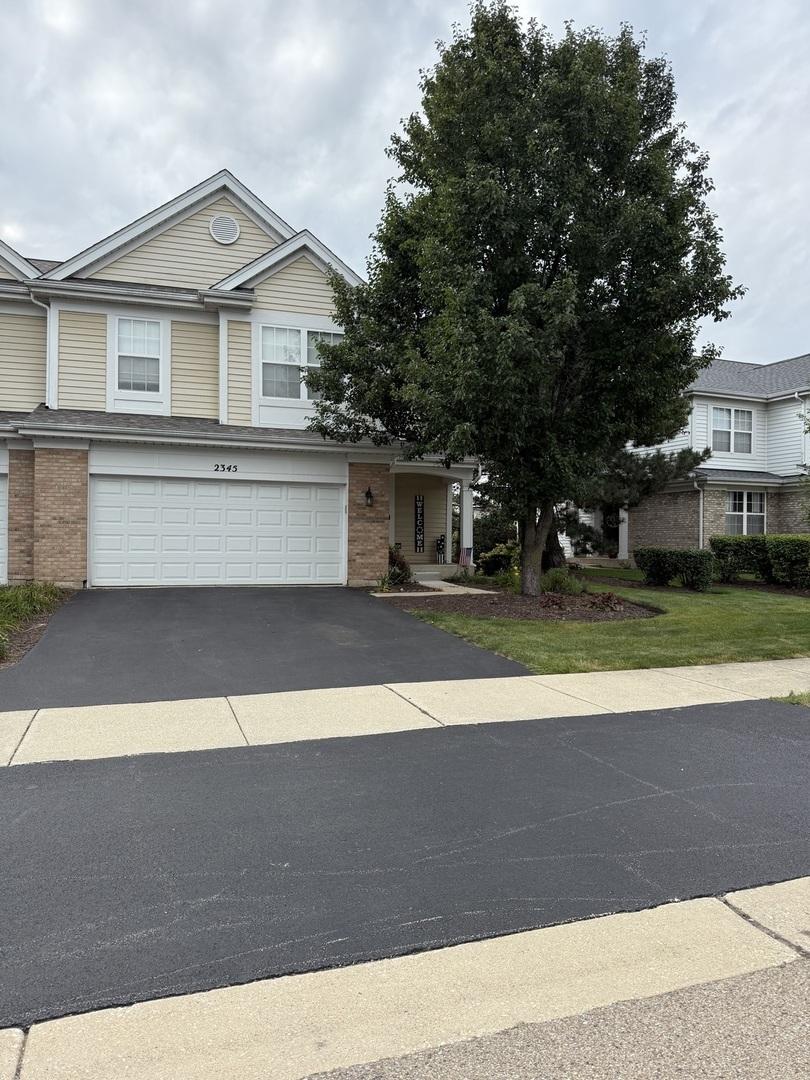 2345 Foxmoor Ln., Aurora, IL 60502