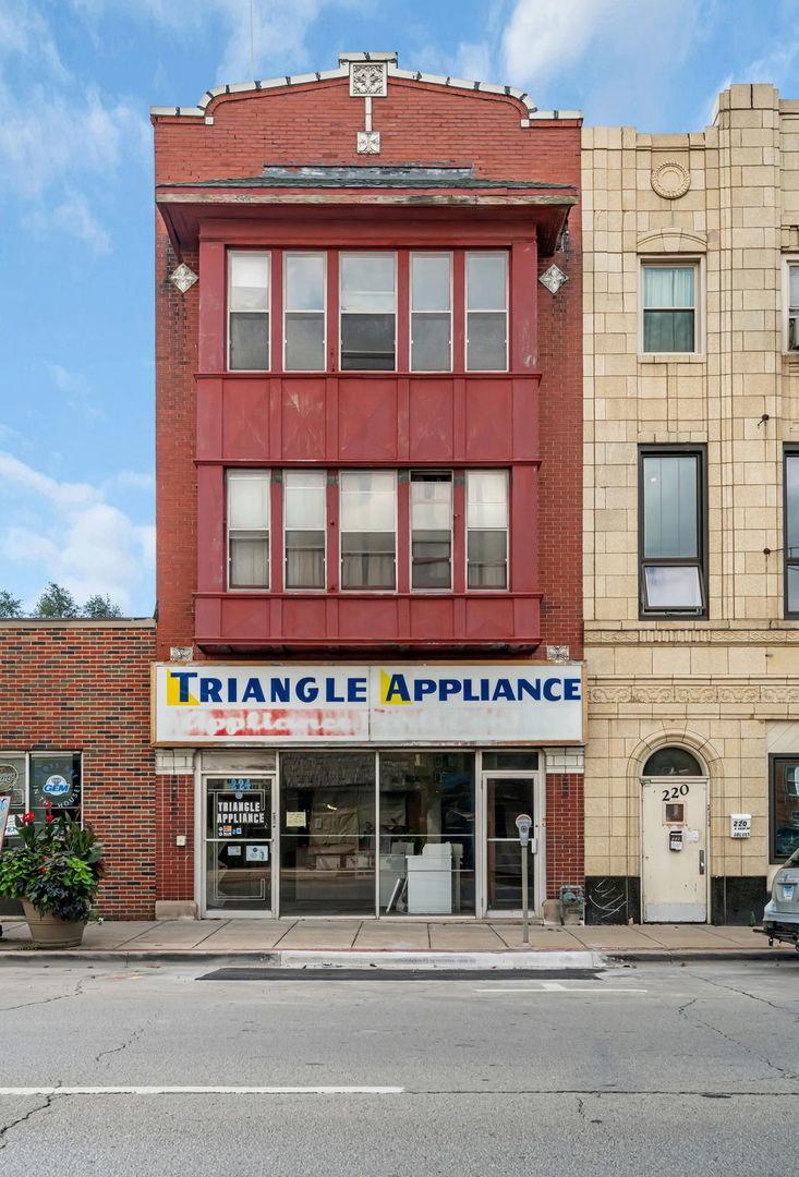224 E Cass St., Joliet, IL 60432