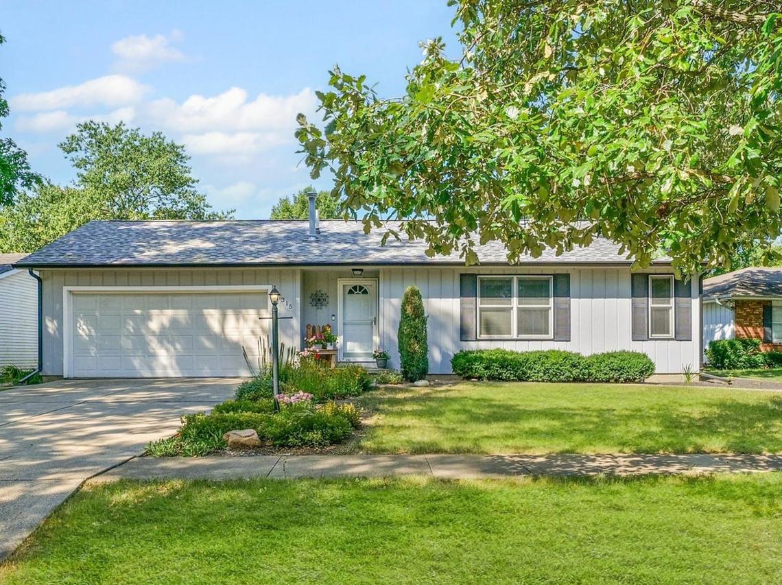 2315 Clover Ln., Champaign, IL 61821