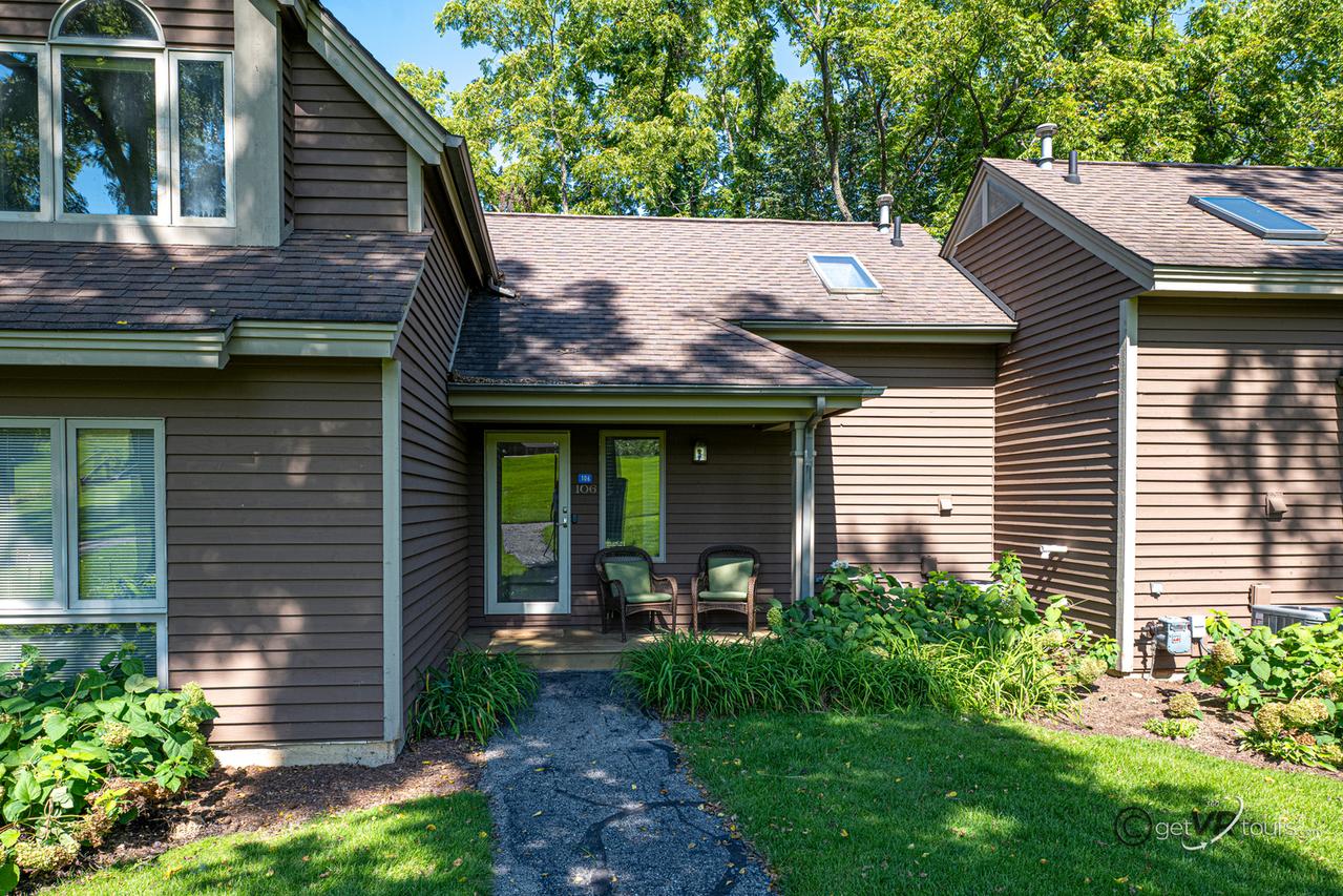 106 Walnut Hill Dr., Galena, IL 61036