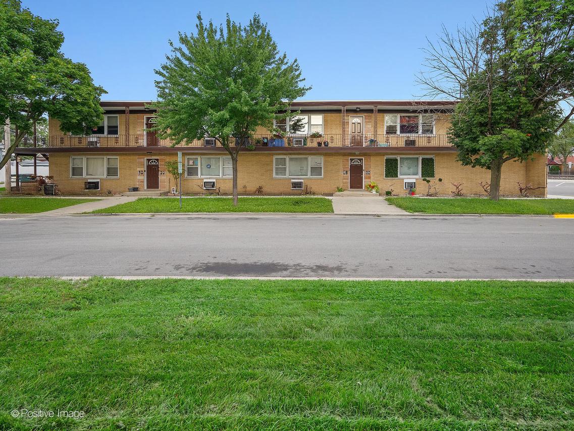 3125 Scoville Ave. #5, Berwyn, IL 60402
