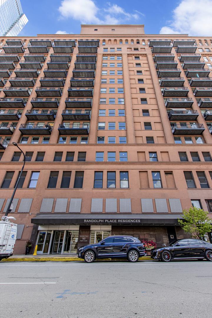 165 N Canal St. #503, Chicago, IL 60606