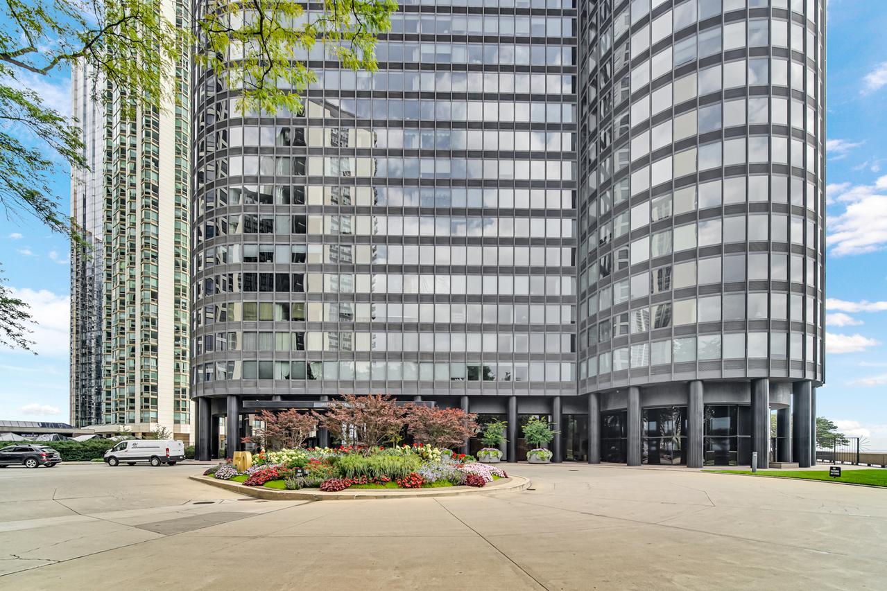 155 N Harbor Dr. #510, Chicago, IL 60601