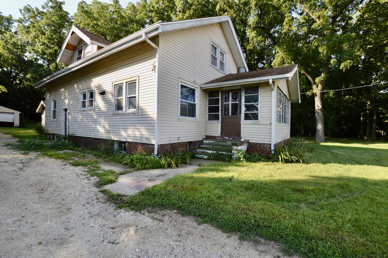 5807 Forest Hills Rd., Rockford, IL 61114
