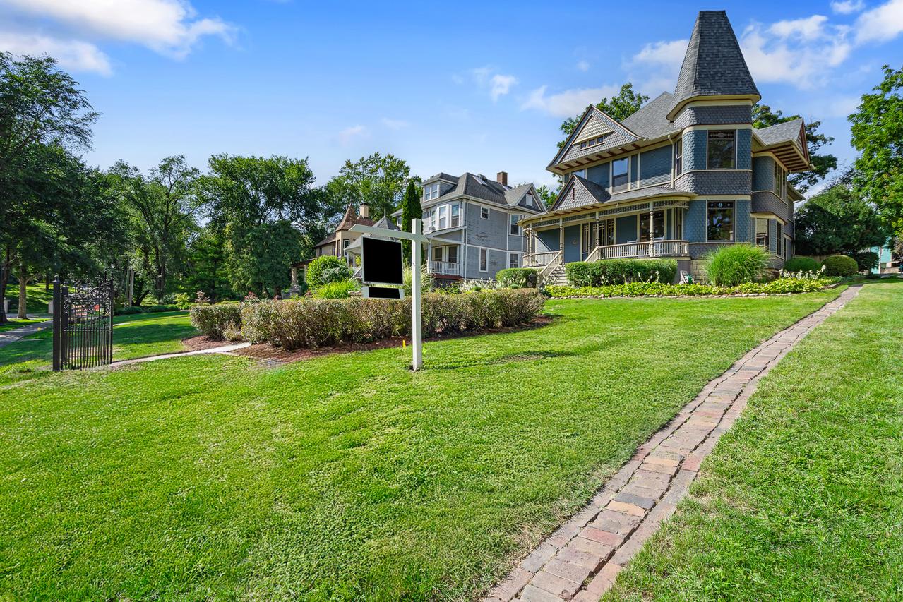 509 Buell Ave., Joliet, IL 60435