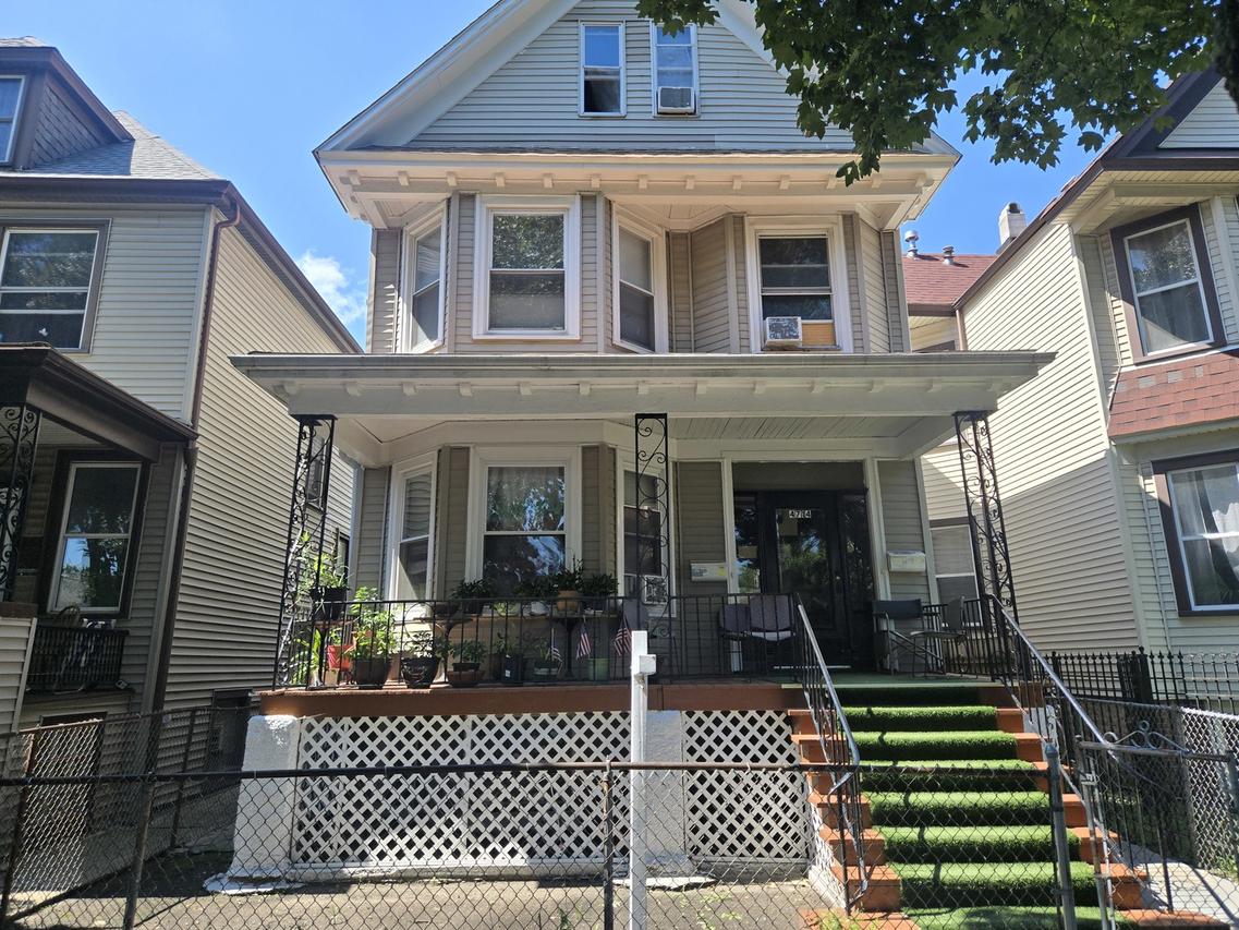 4714 N Spaulding Ave., Chicago, IL 60625