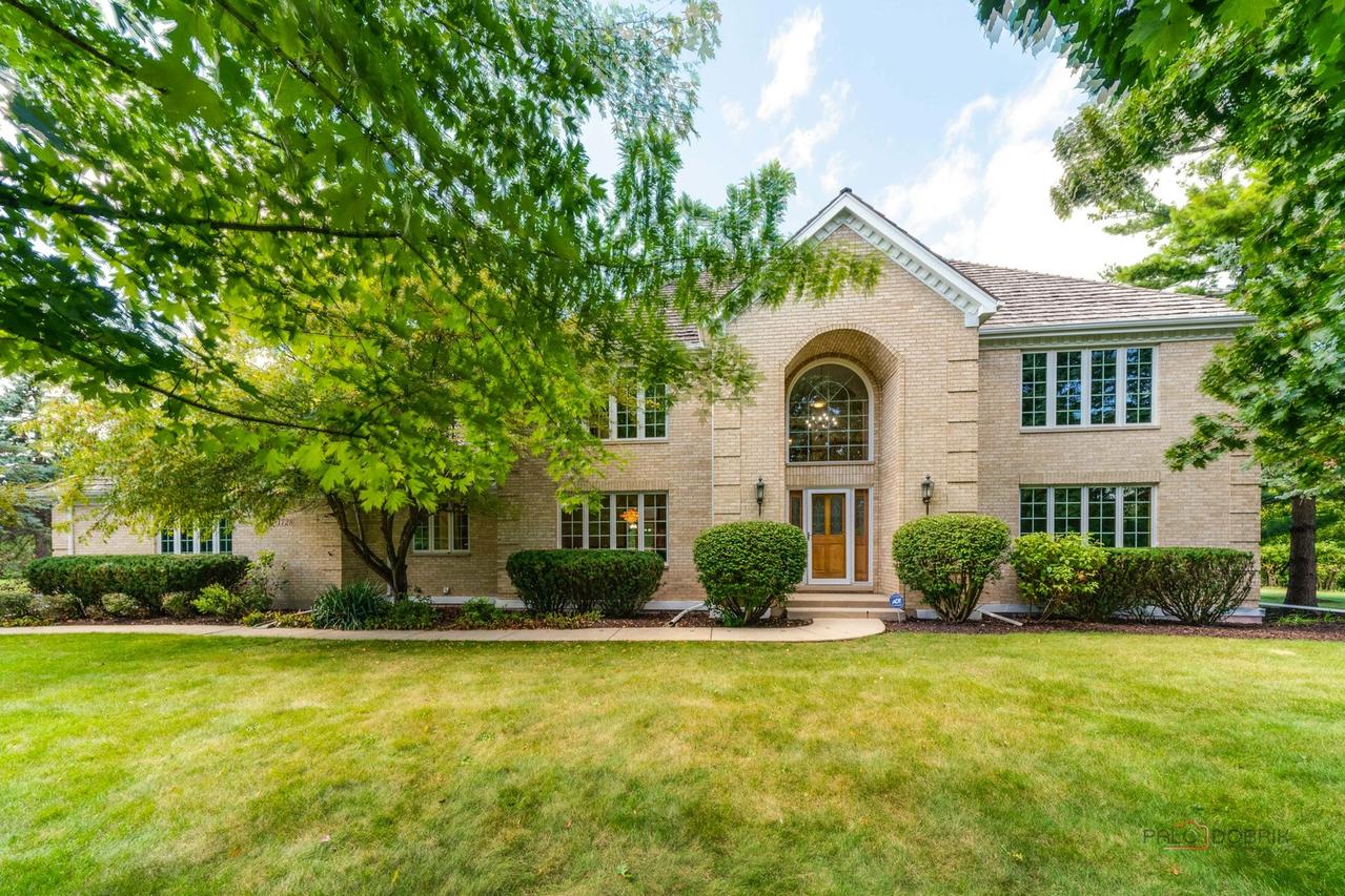 1728 Holly Ct., Long Grove, IL 60047