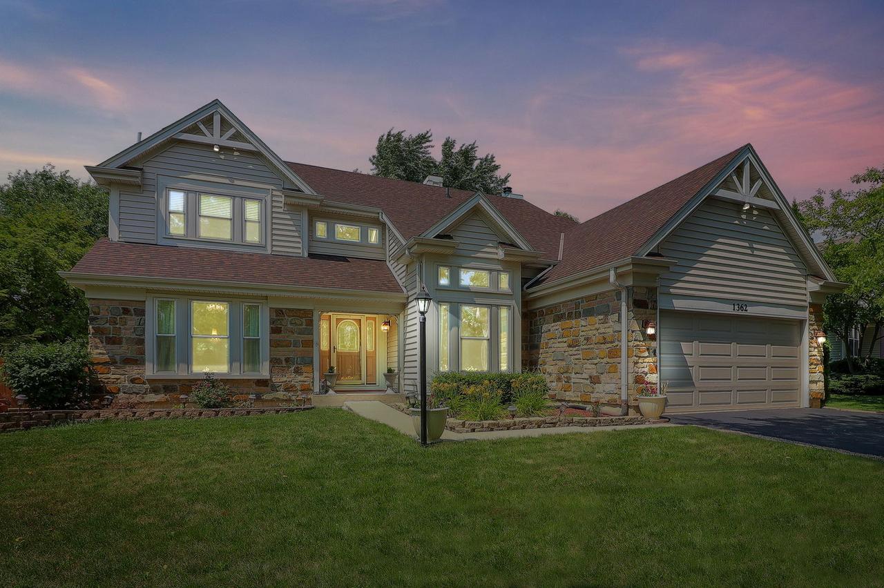1362 Nightingale Ln., Bartlett, IL 60103