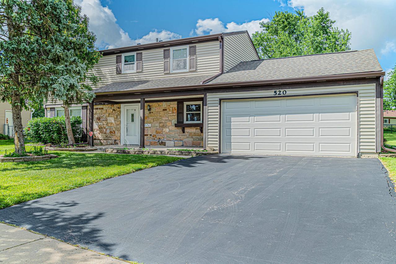 520 N Salem Dr., Schaumburg, IL 60194