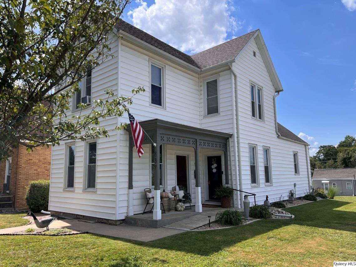 837 N 16th St., Quincy, IL 62301