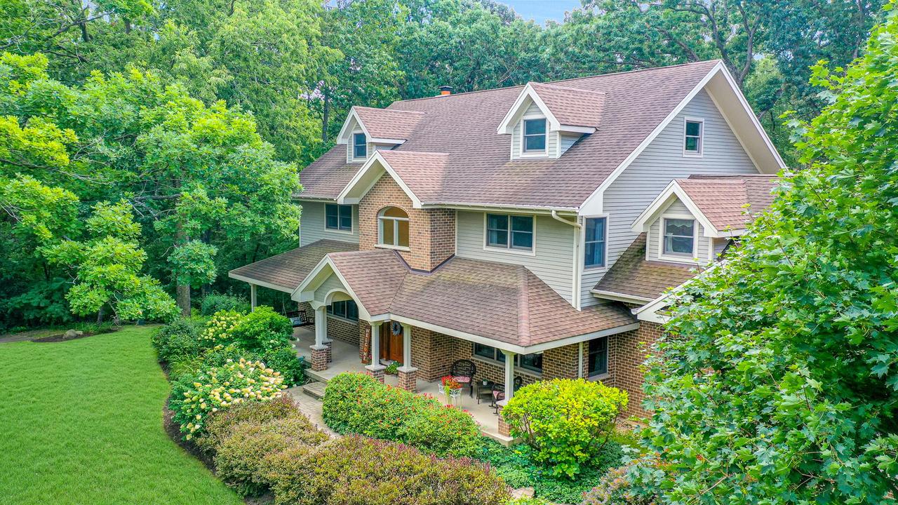 6436 Johnsburg Rd., Spring Grove, IL 60081