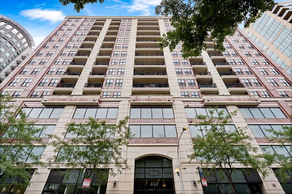 451 W Huron St. #505, Chicago, IL 60654