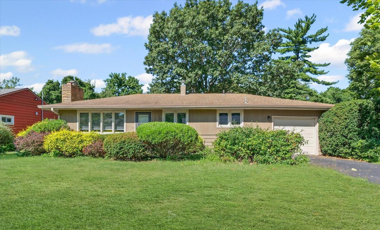 809 S Victor St., Champaign, IL 61821