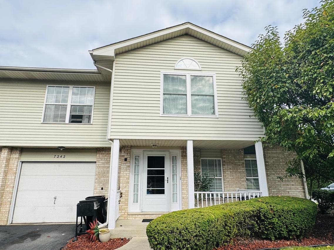 7242 Terrace Dr., Justice, IL 60458