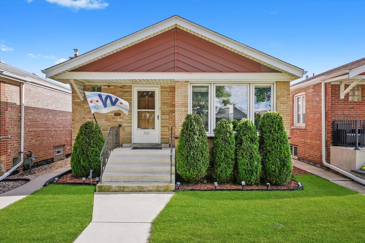 5935 W 64th Pl., Chicago, IL 60638