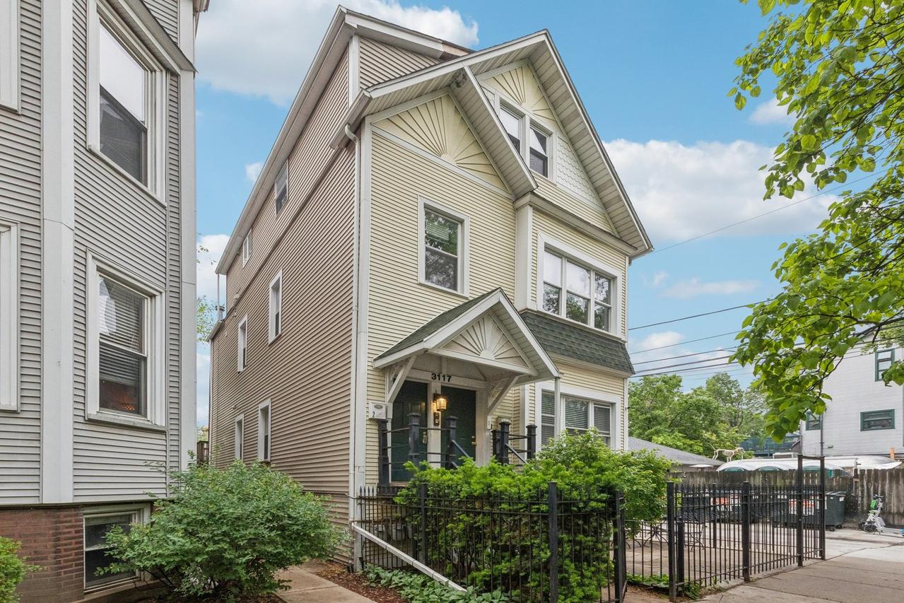 3117 N Paulina St. #G, Chicago, IL 60657