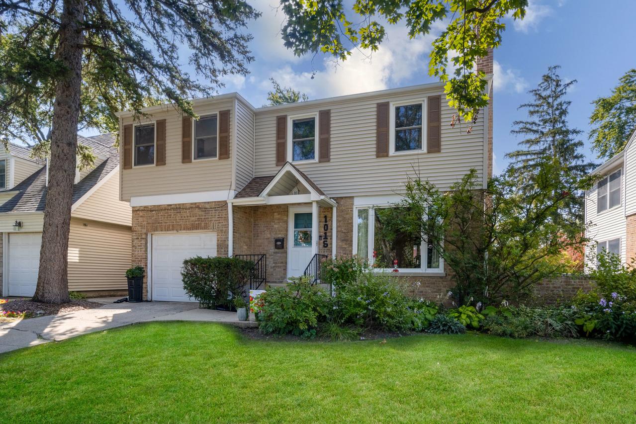 1015 Arthur St., Park Ridge, IL 60068