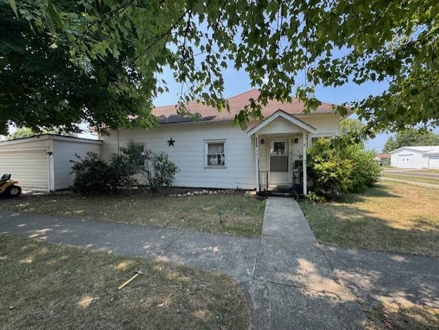 401 Adams St., Humboldt, IL 61931