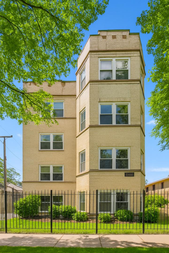 6414 N Paulina St. #G, Chicago, IL 60626