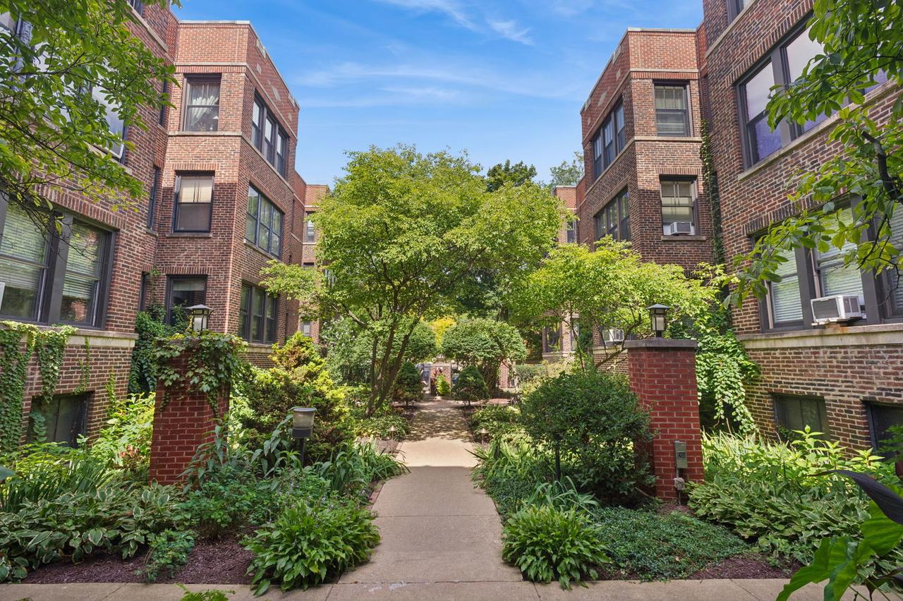 753 W Brompton Ave. #1S, Chicago, IL 60657