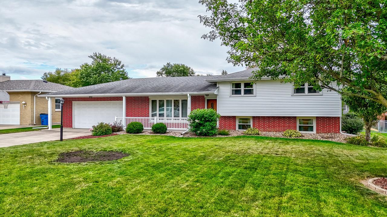 1517 Sharon Rd., Streator, IL 61364