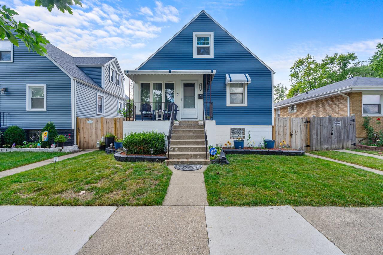 42 46th Ave., Bellwood, IL 60104