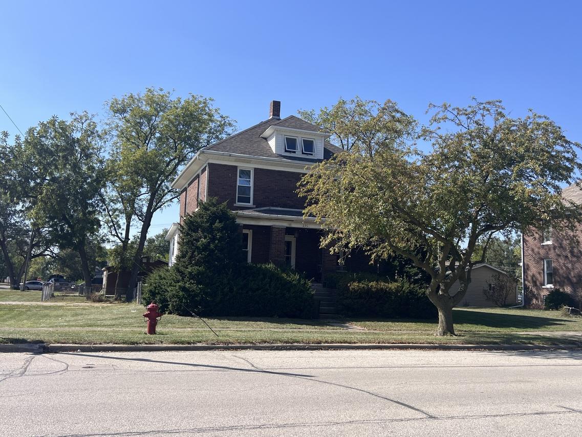 226 S Main St., Rankin, IL 60960