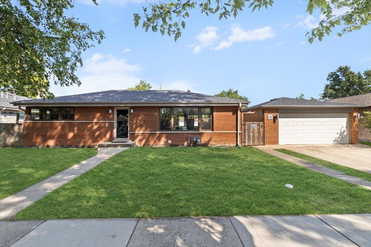 9349 Lowell Ave., Skokie, IL 60076