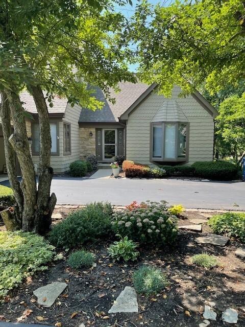 1021 Troutlilly Ln., Darien, IL 60561