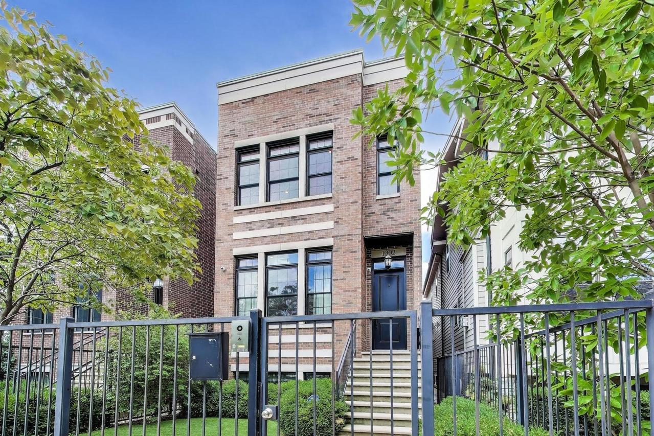 1302 N Bell Ave., Chicago, IL 60622