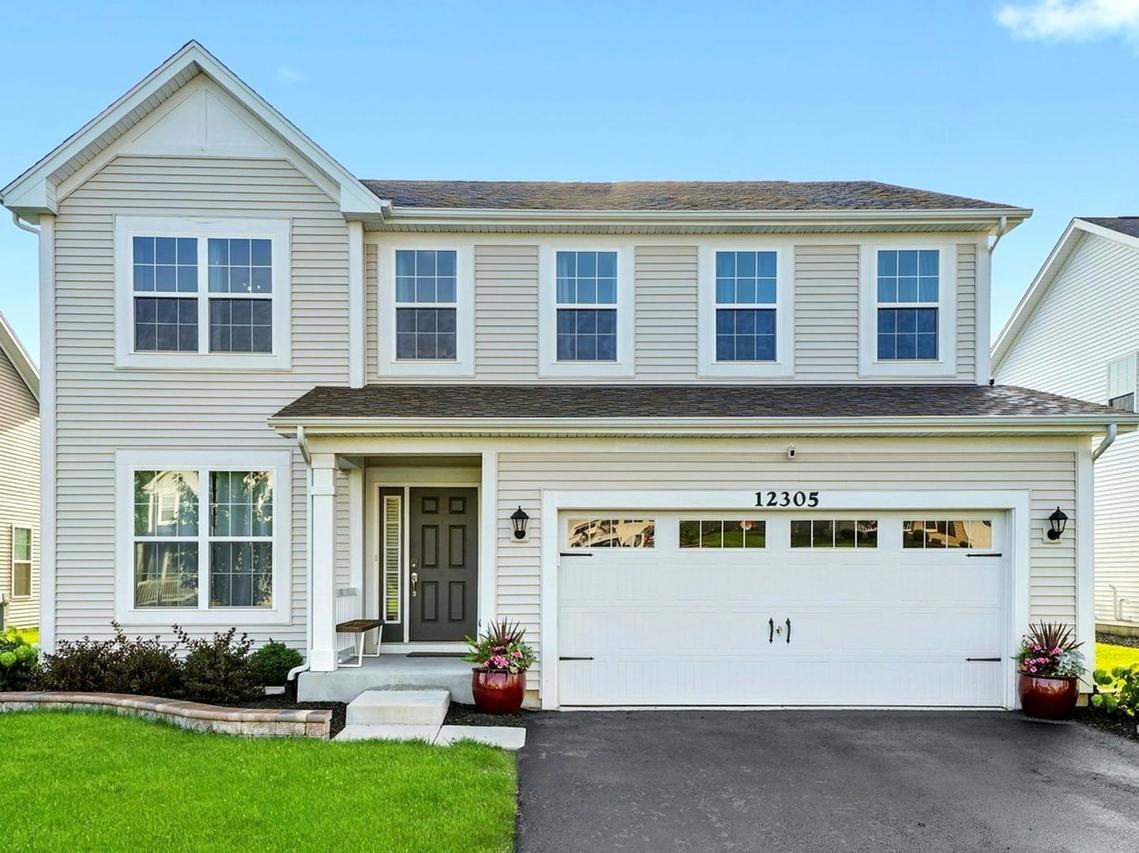 12305 S Prairie Ridge Ln., Plainfield, IL 60585