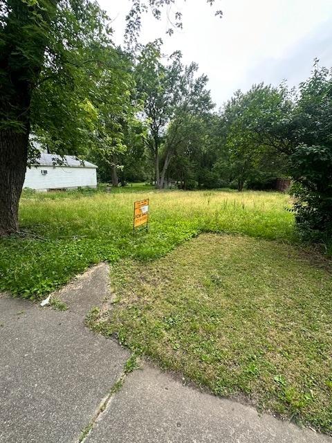 302 N State St., Saybrook, IL 61770
