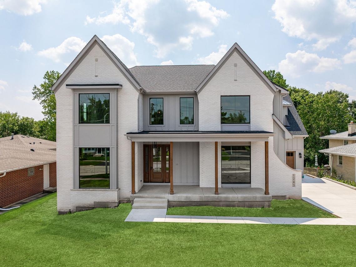 1S710 Shaffner Rd., Wheaton, IL 60187