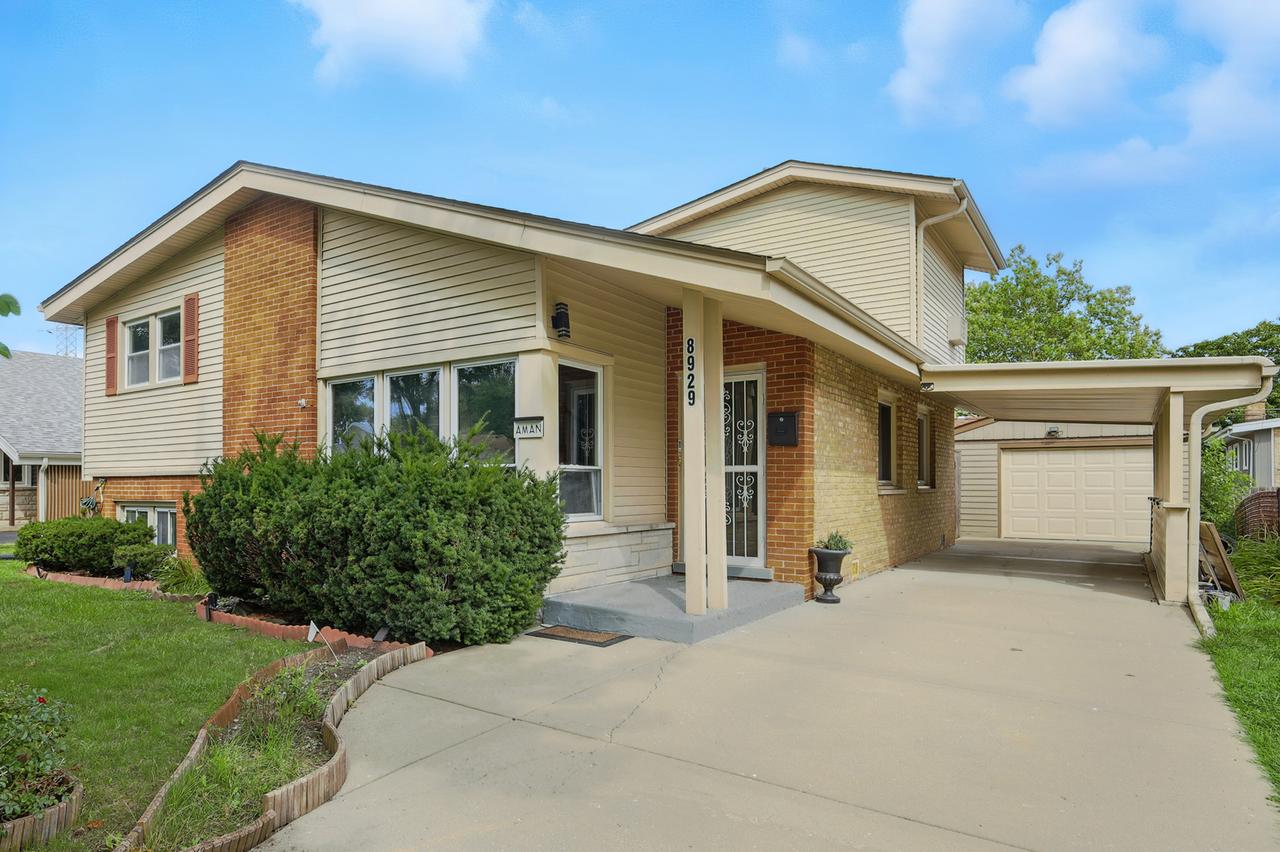 8929 Cherry Ave., Morton Grove, IL 60053