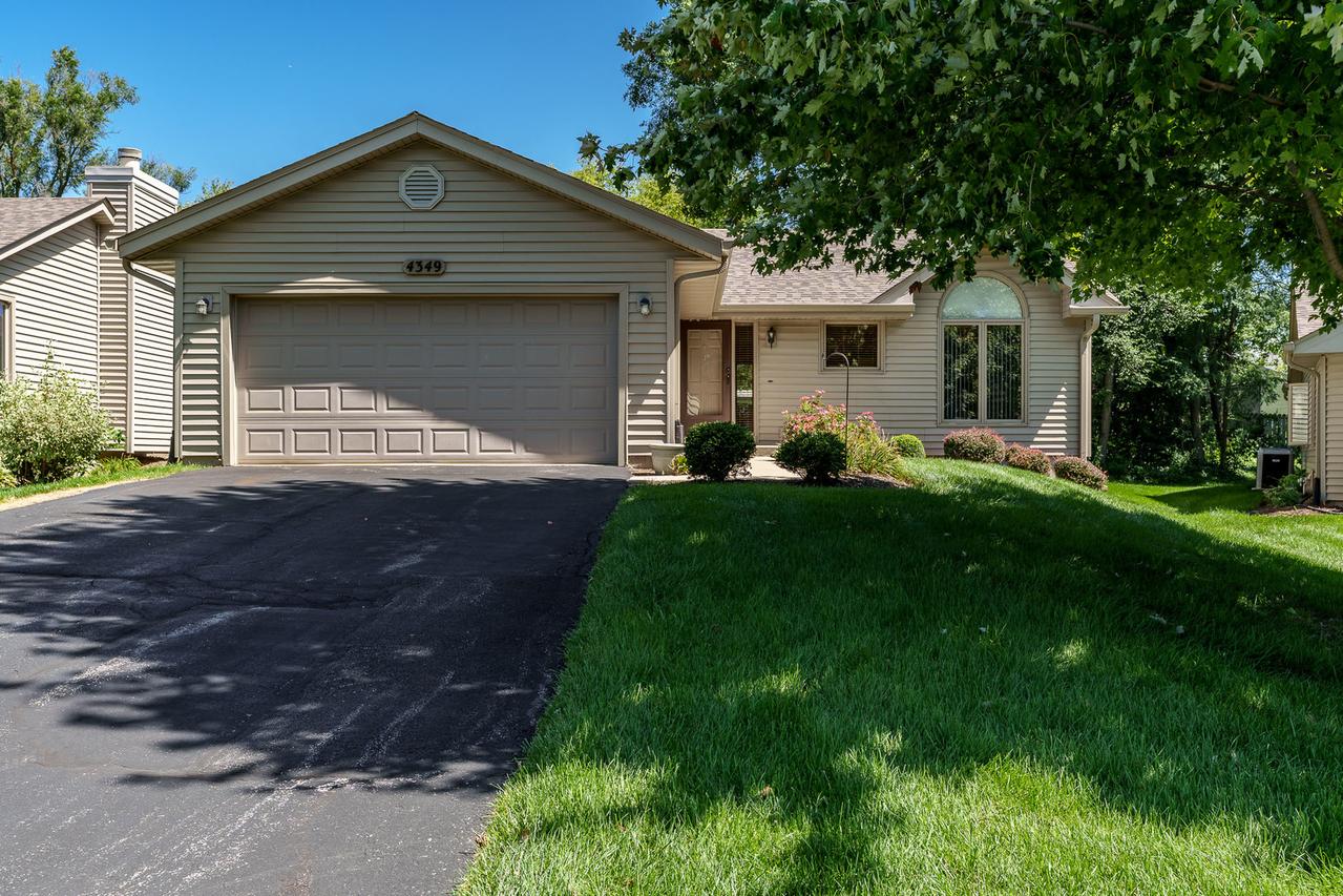4349 Towhee Tr., Loves Park, IL 61111