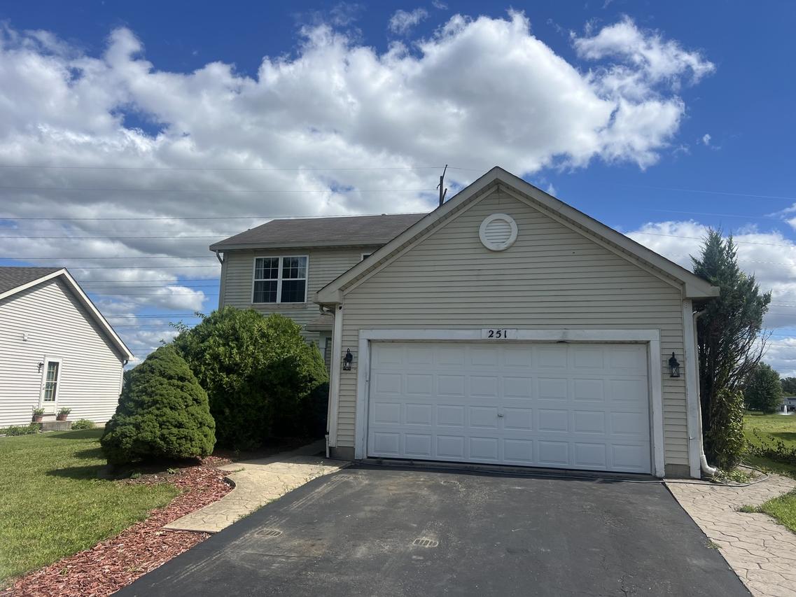 251 Summerfield Dr., Romeoville, IL 60446