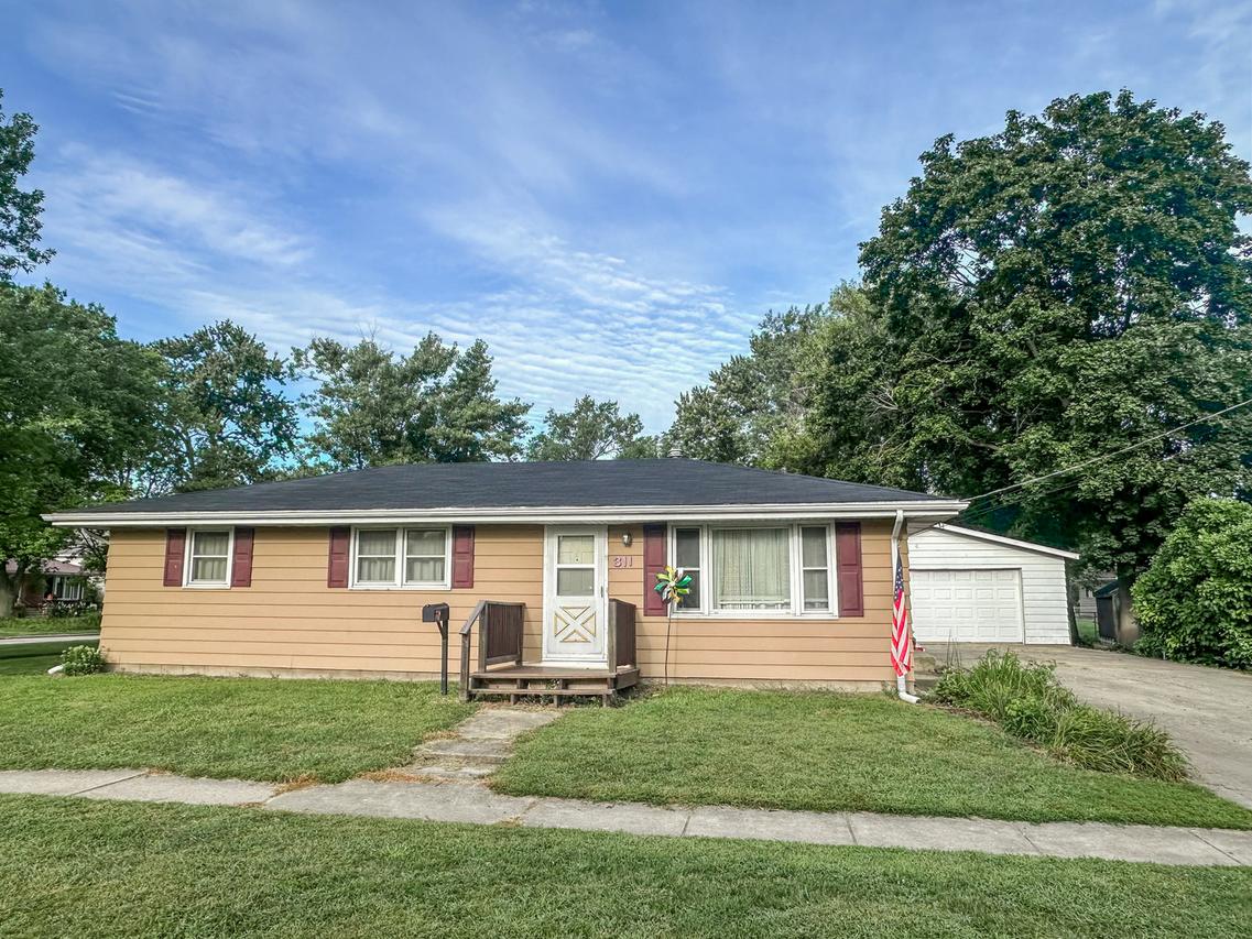 311 S Washington St., Dwight, IL 60420